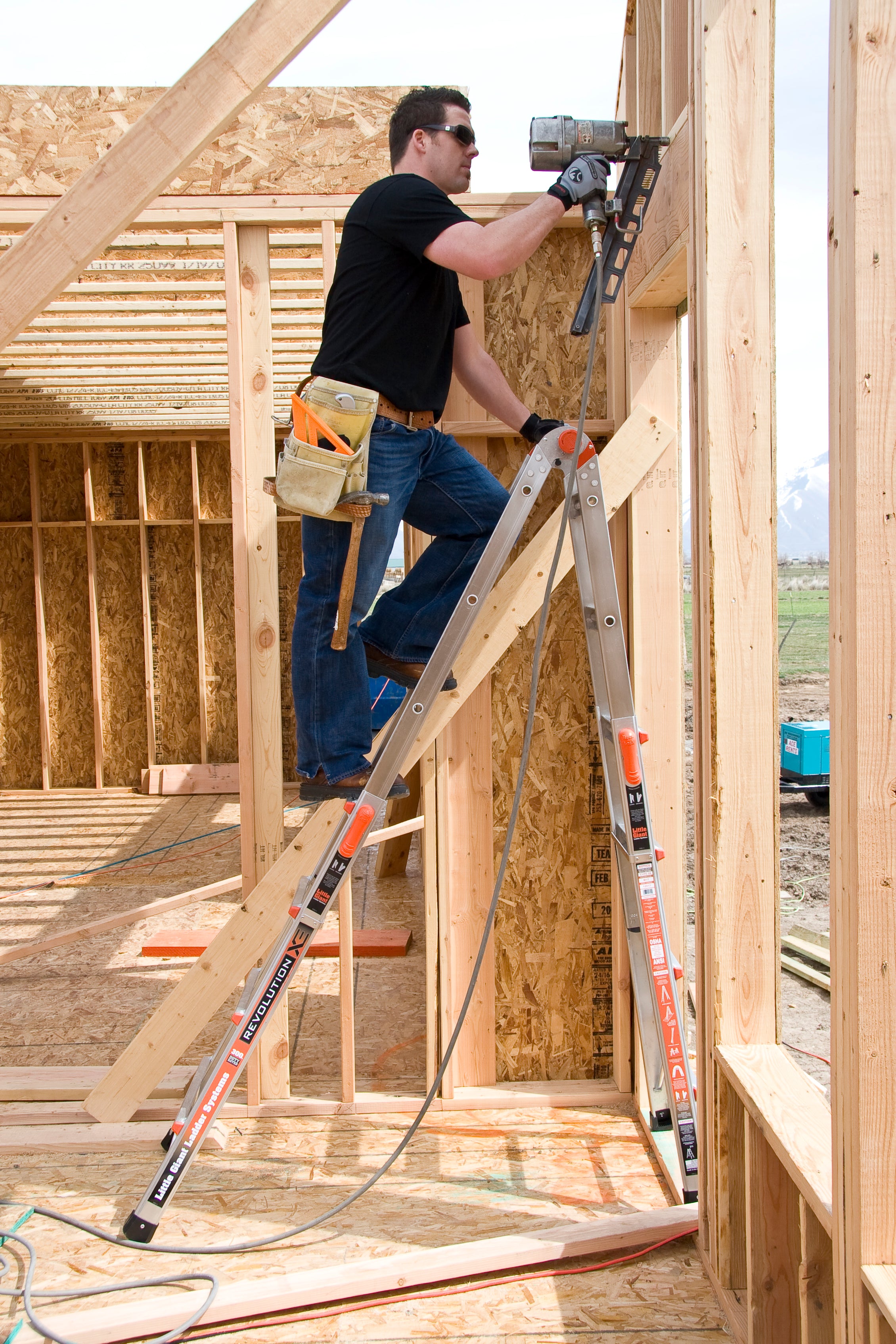 How-to Use Your Little Giant Ladder – Little Giant Ladders UK